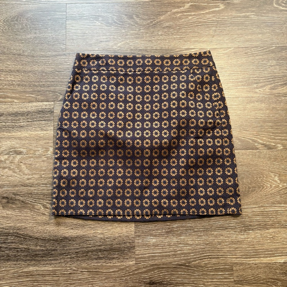 NWT Ann Taylor Skirt